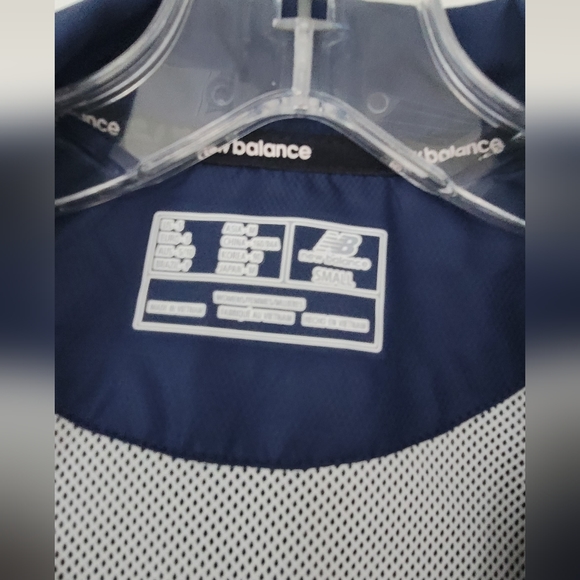 NB New Balance hooded windbreaker in blue and white, size medium. - Picture 3 of 10